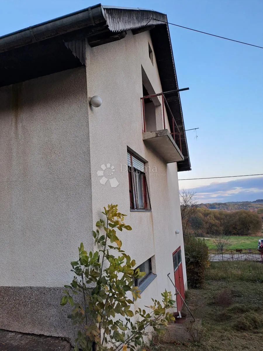 kuća topusko, lijep pogled, lijep voćnjak, lijepa cijena - slika 2