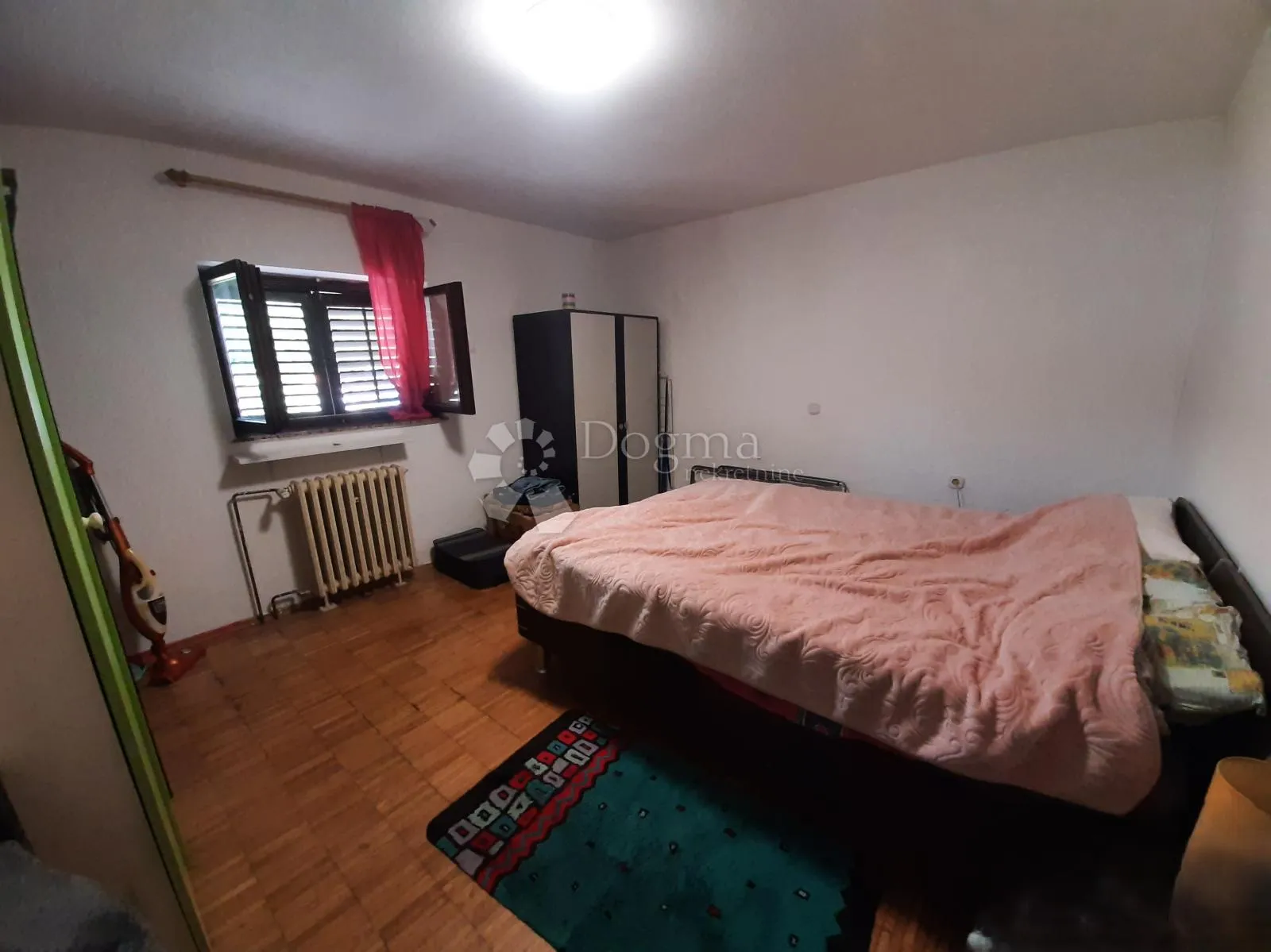prilika: kuća s tri stana, novije gradnje, uredna dokumentacija - slika 5