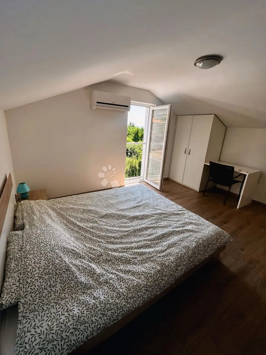 exclusive duplex apartment – available for rent. - slika 8