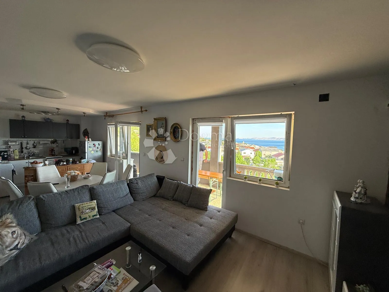 kuća s panoramskim pogledom na more i velebit 300m2 - slika 9