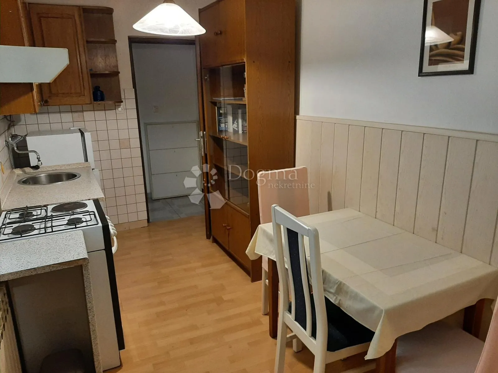 dva stana u jednom, 50 m2, terasa, parking, trešnjevka - slika 8