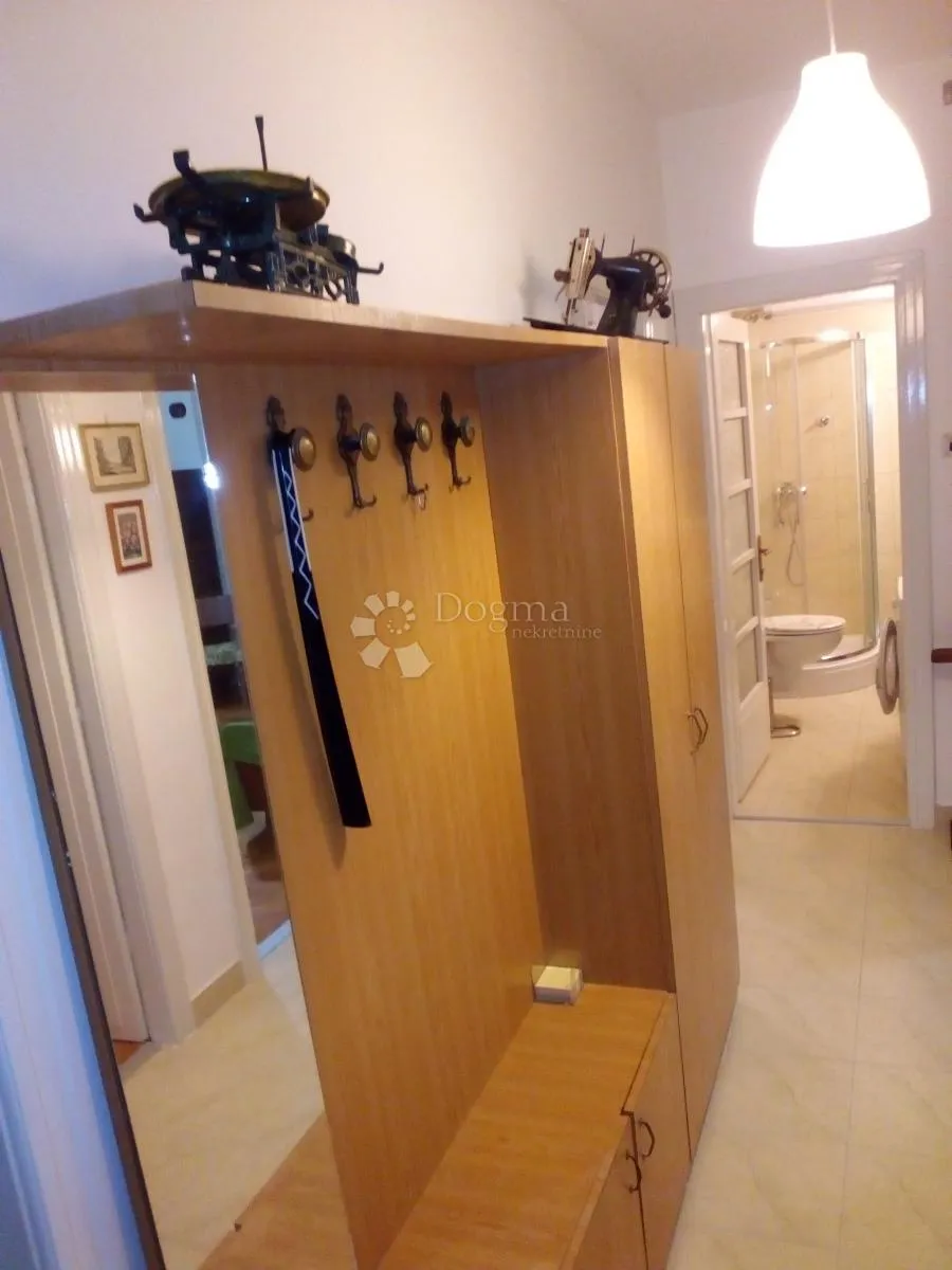 samostojeća kuća s velikom okućnicom – kaštel štafilić - slika 14