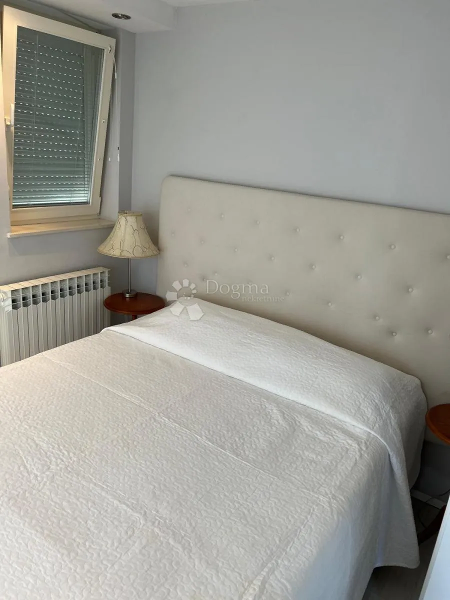 zadar,diklo- stan u prizemlju s vrtom - slika 8