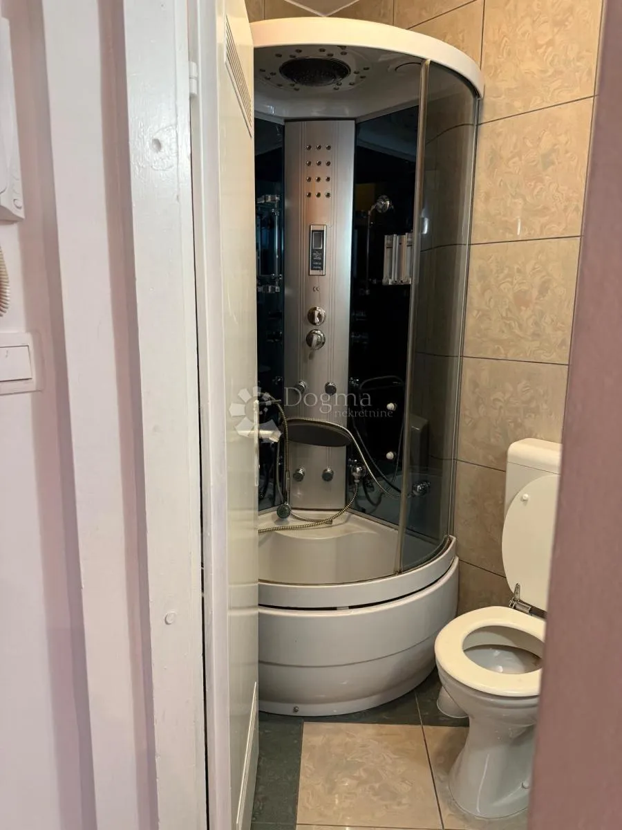 kvatrić, dva stana 88,95m2, prilika - slika 8