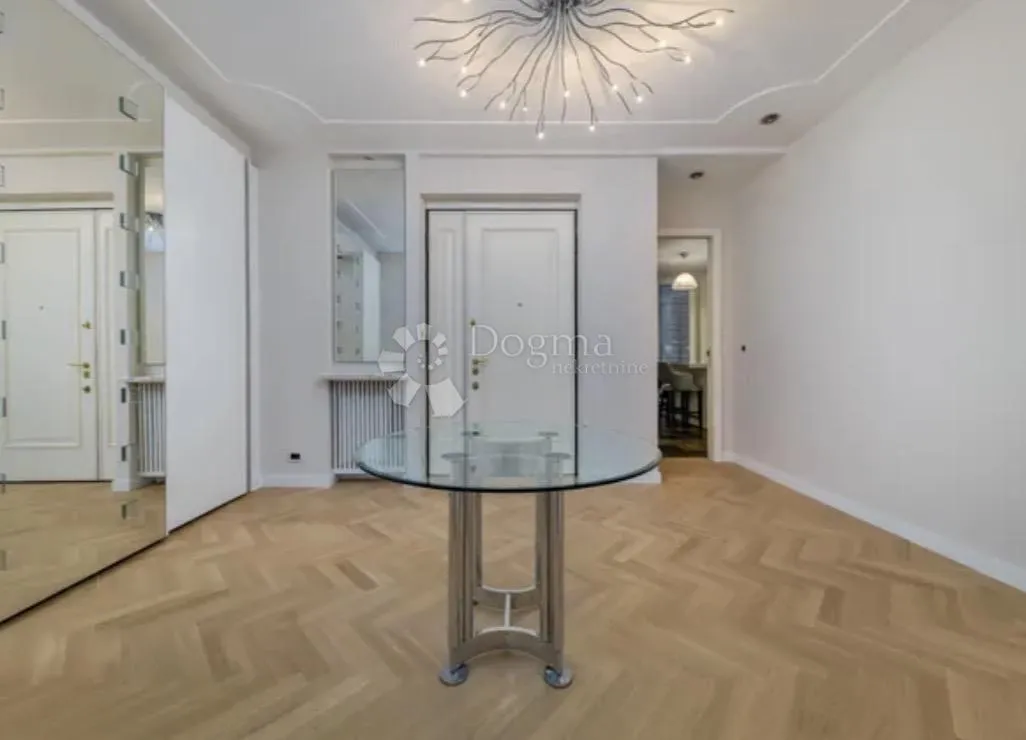 zagreb centar – trosoban stan 160 m² s parkingom - slika 3