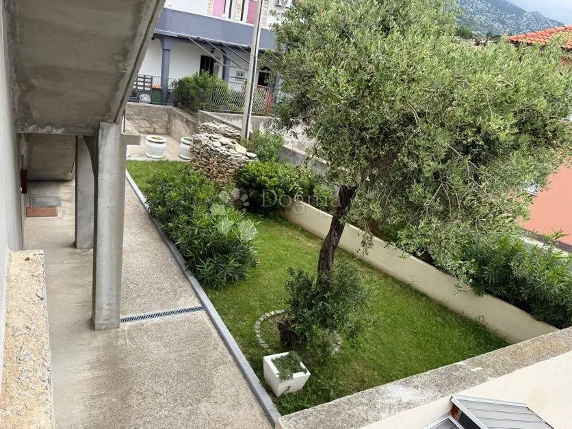 apartman s panoramskim pogledom centar - slika 24