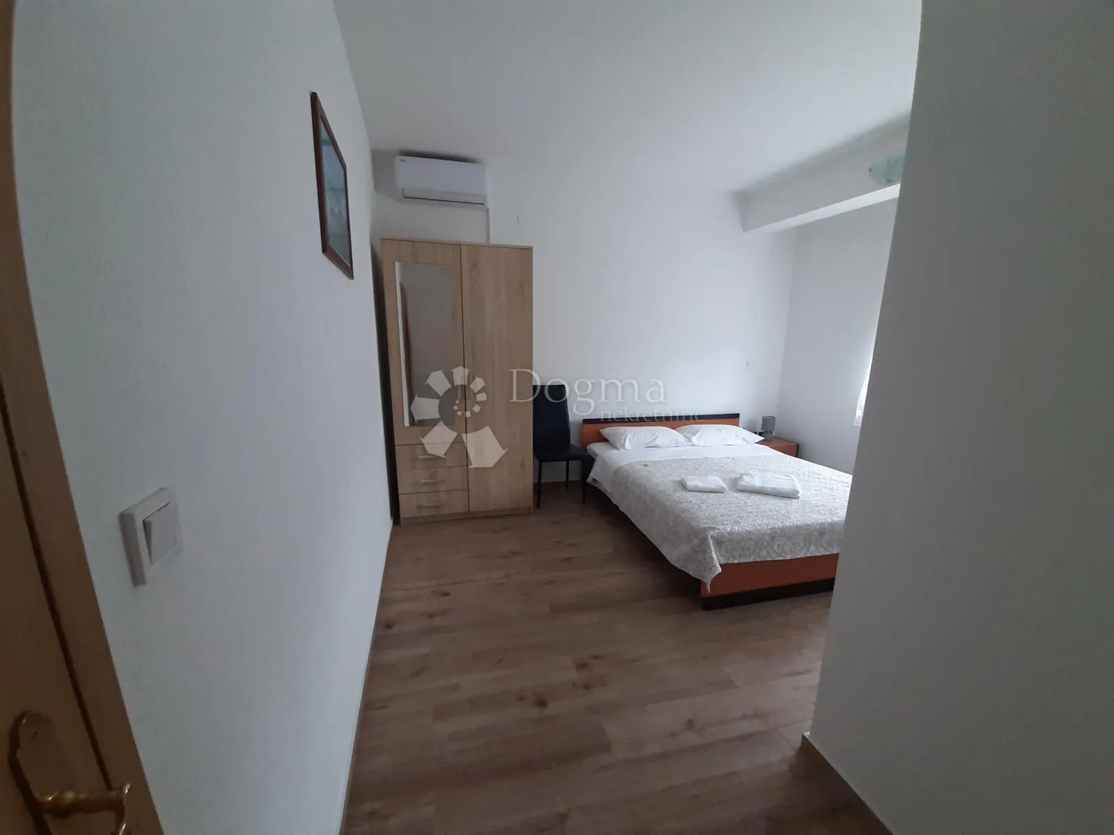kuća 142m2 sa 2 apartmana, 100m od mora - sunčana rogoznica - slika 20
