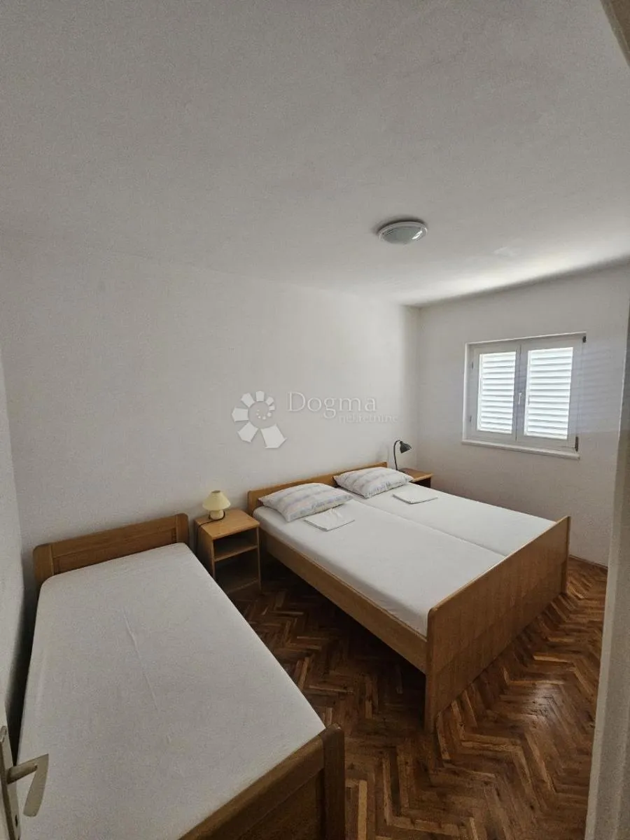 apartmanska kuća u okrugu gornjem! o. čiovo - slika 5