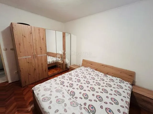 kuća na rabu - 300 m od plaže - slika 9