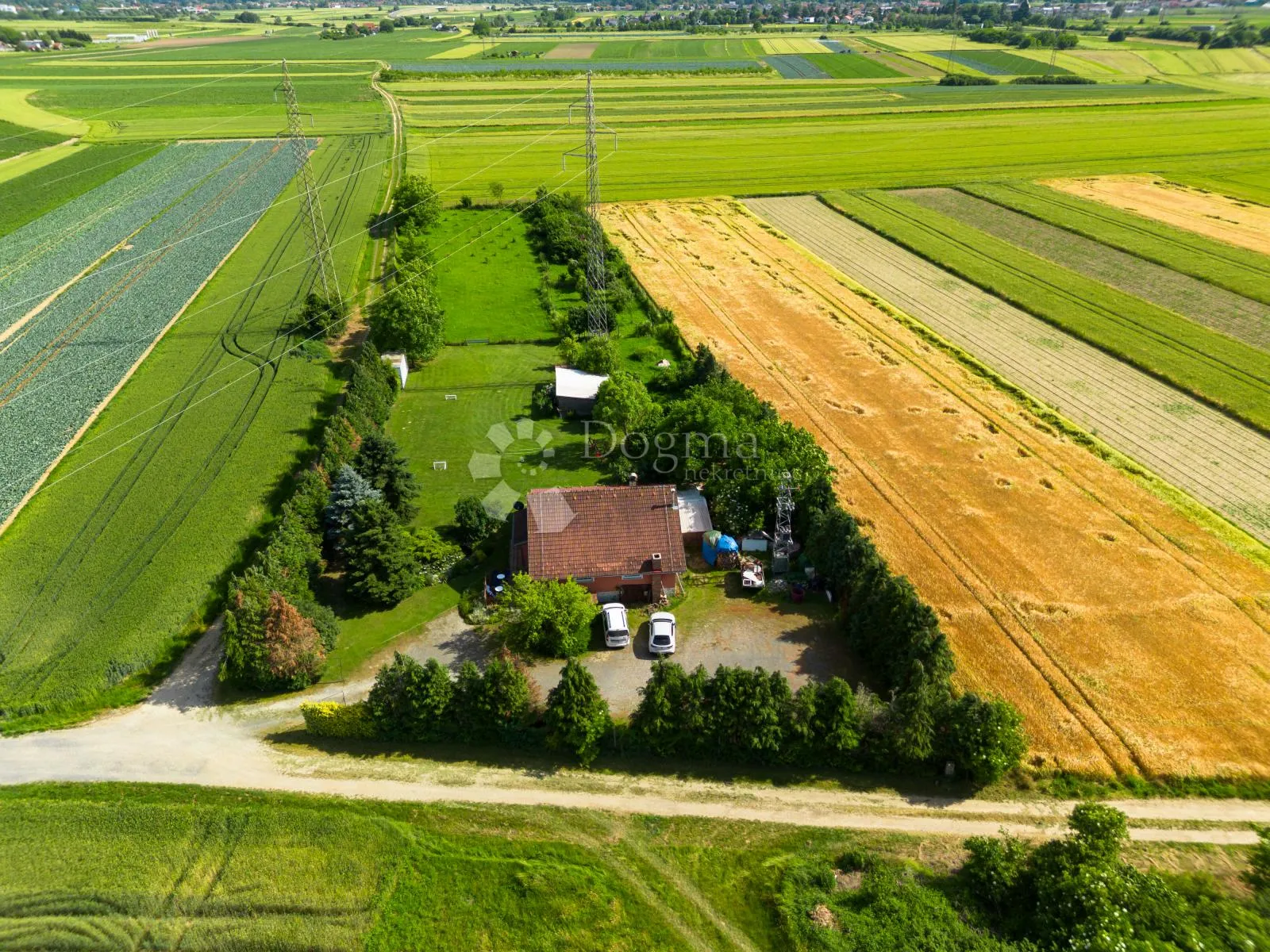 seoski raj 5 minuta od centra grada - slika 5