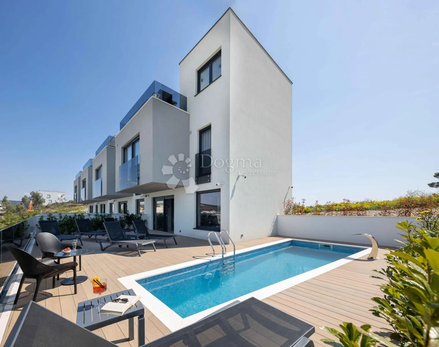 trogir/čiovo - predivna villa s bazenom i pogledom - slika 3