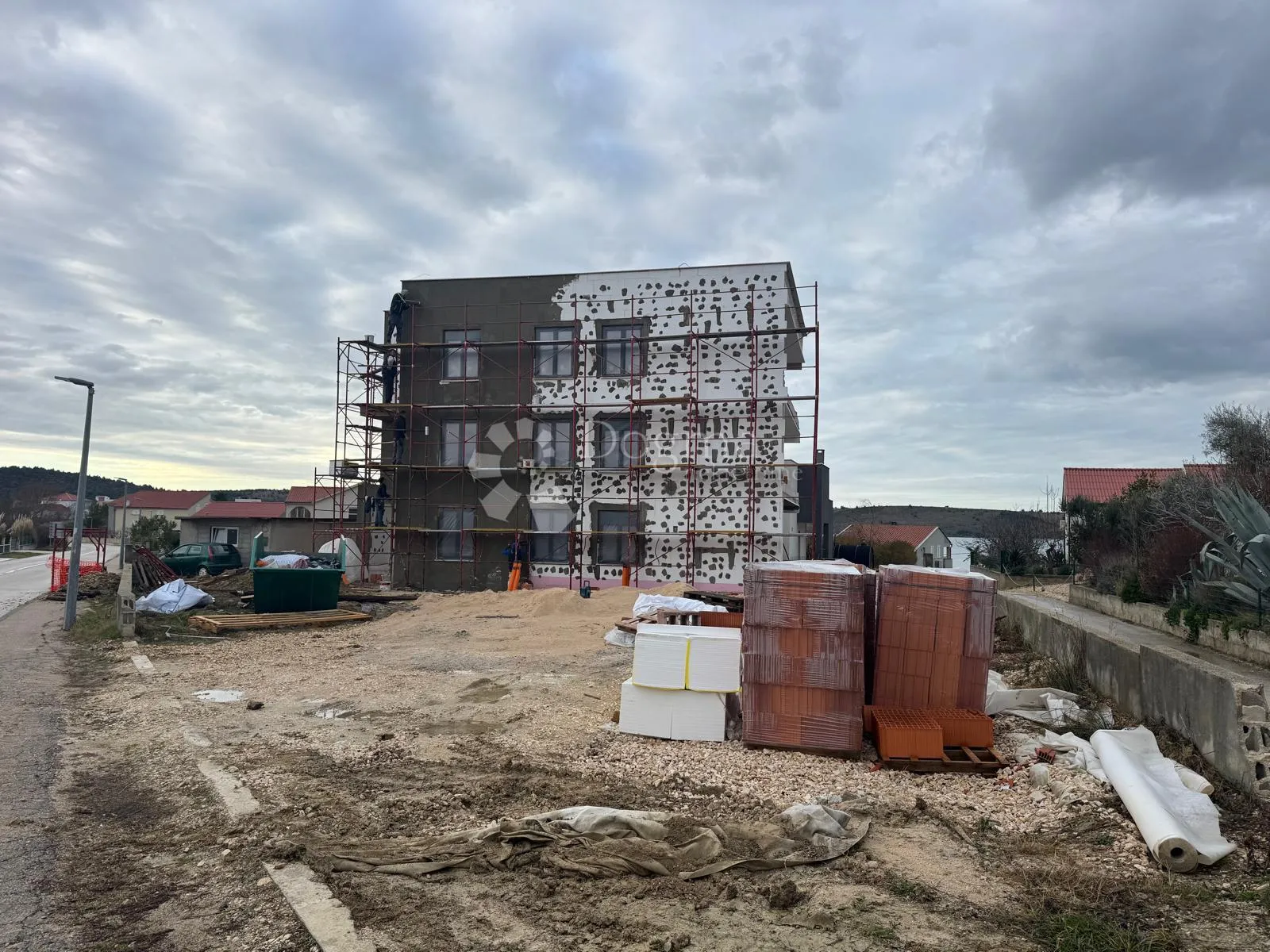ekskluzivni penthouse uz more, terasa 120 m² - slika 4
