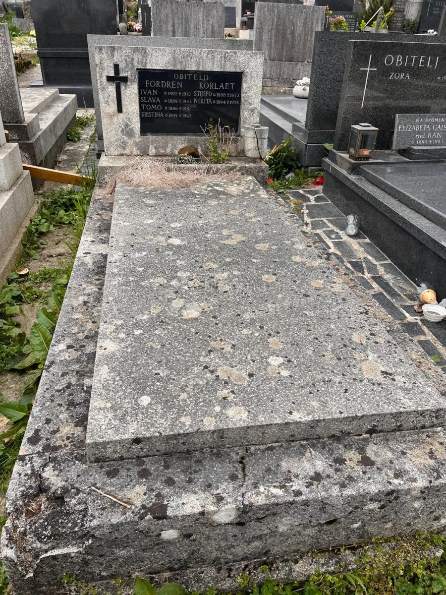grobnica kozala - slika 14