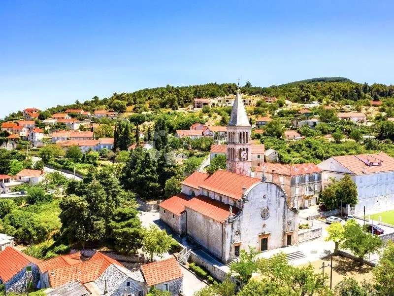 investicijska prilika - građevna parcela na divnoj lokaciji ! - slika 7