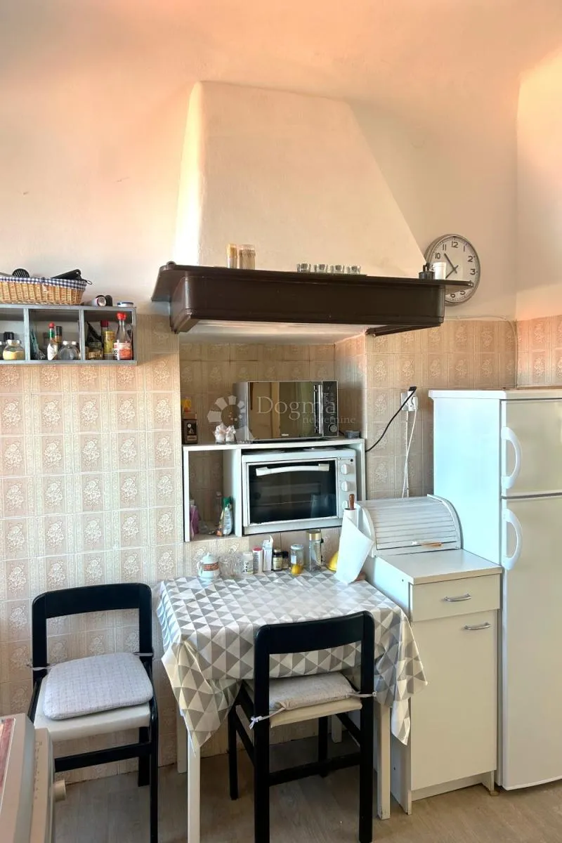 rovinj – ekskluzivno! prekrasan stan s pogledom na more - slika 13