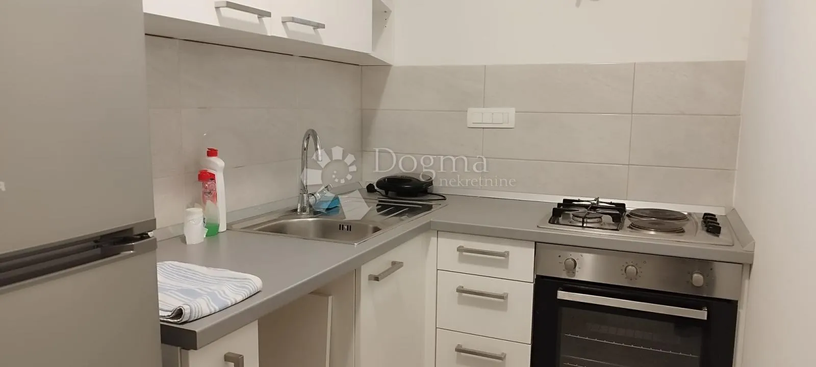 otok krk - malinska - apartmanska kuća - slika 18