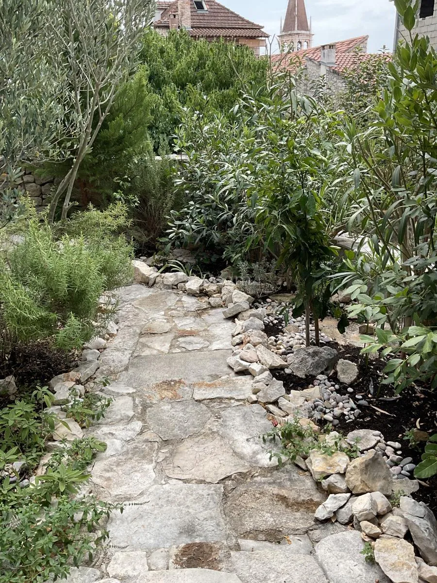 prodaja kuće, milna, otok brač, centar - slika 23
