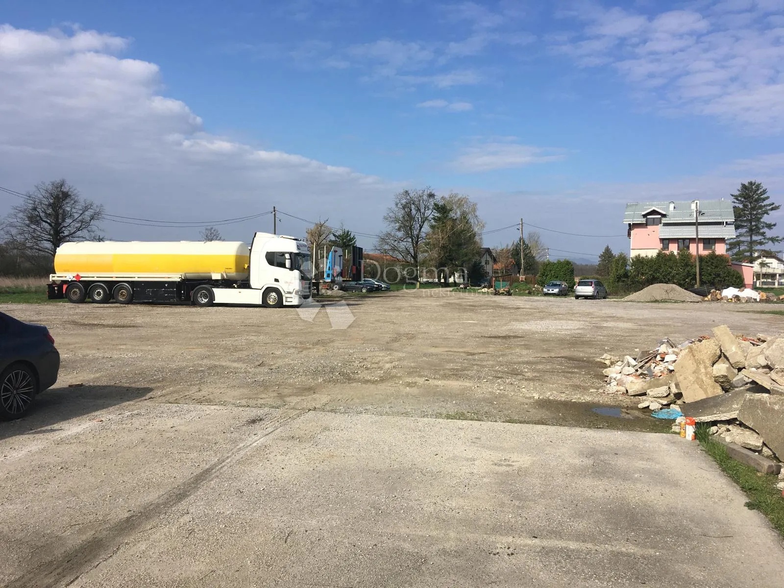 zagreb okolica -zemljište u građevnoj zoni - 6900 m2 - slika 5