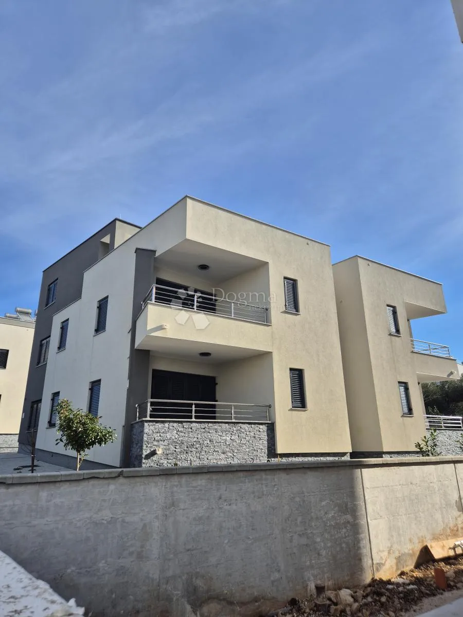 kožino - penthouse 10 m od mora (zgrada b) - slika 2
