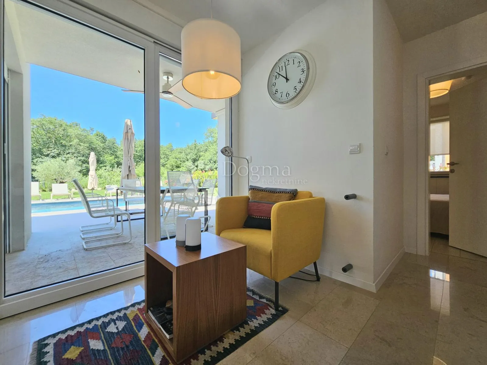 apartmanska kuća (4 jedinice) spremna za turizam - slika 5