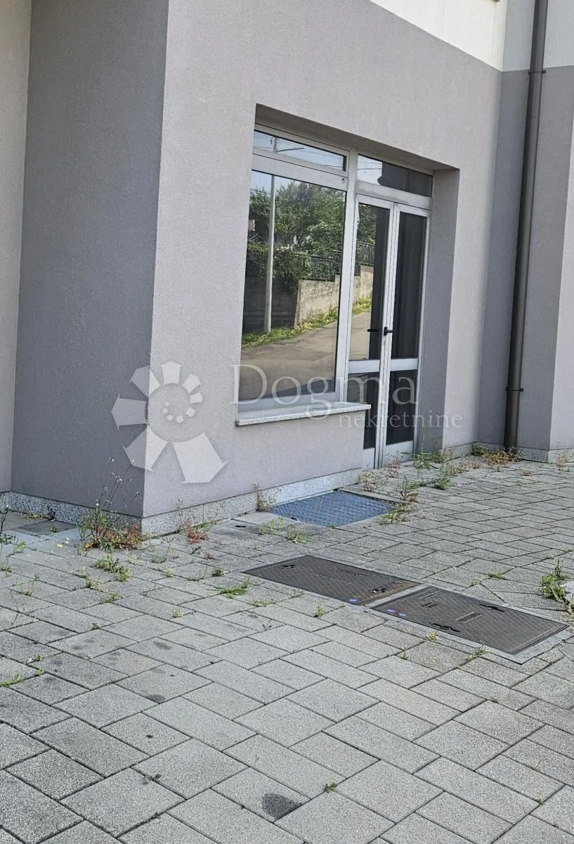 poslovni prostor u prizemlju! - slika 6
