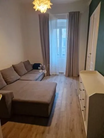 centar rijeke - za život i posao - slika 1