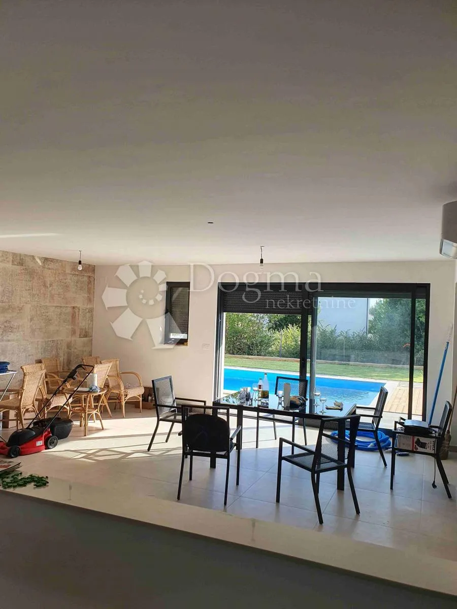 MALINSKA, dvoetažni 3S+DB apartman - Porat, Malinska-Dubašnica