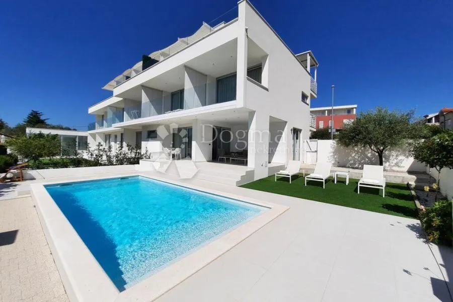 zadar borik luxuzna stambena zgrada u funkciji hotela - slika 2