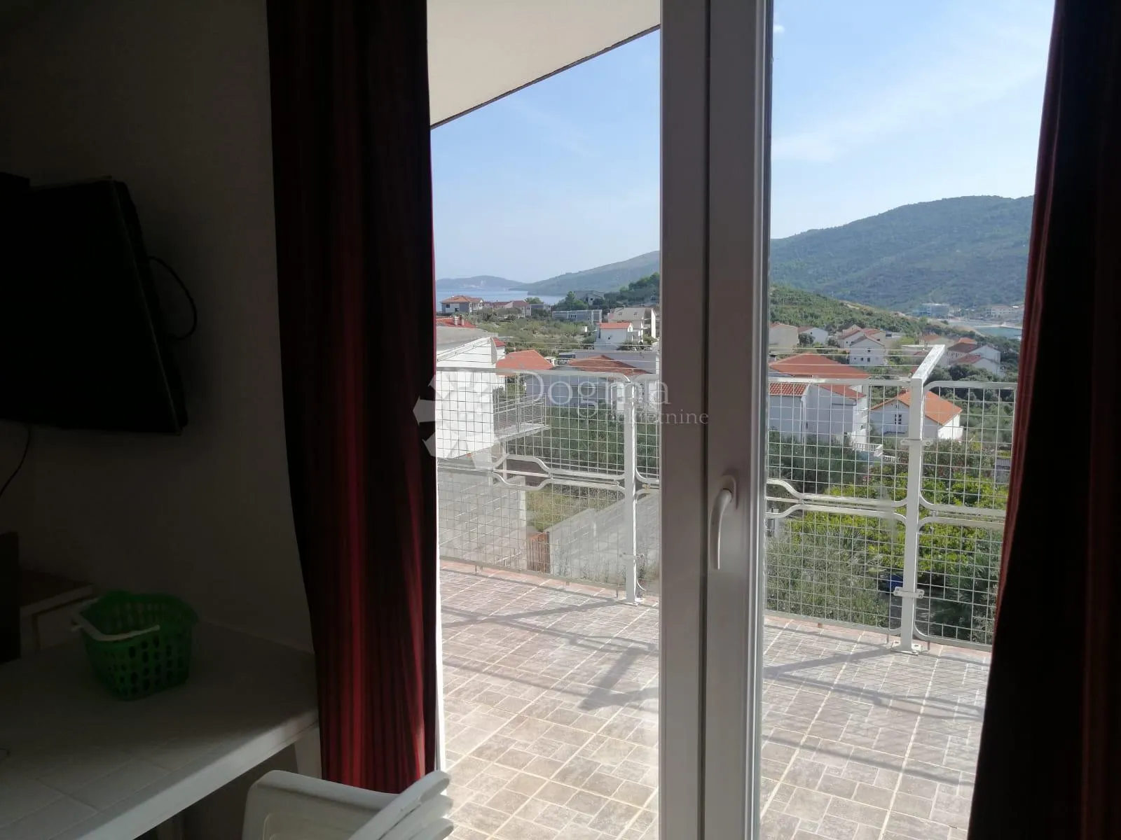 marina - kuća sa 4 apartmana i predivnim pogledom na more - slika 18