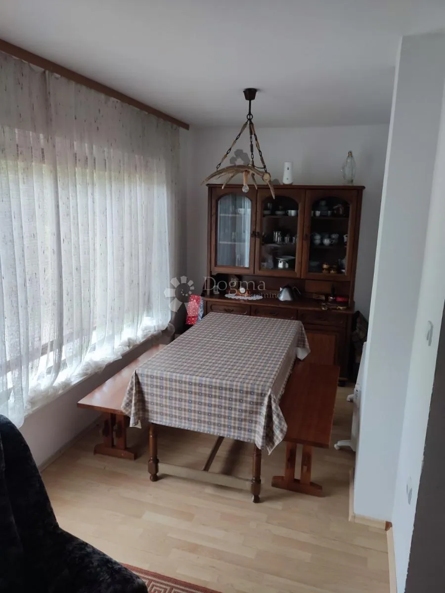 kuća s karakterom – vratno - slika 12