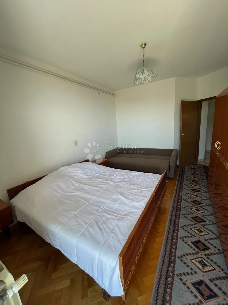 komadić raja koji traži pažnju - slika 27