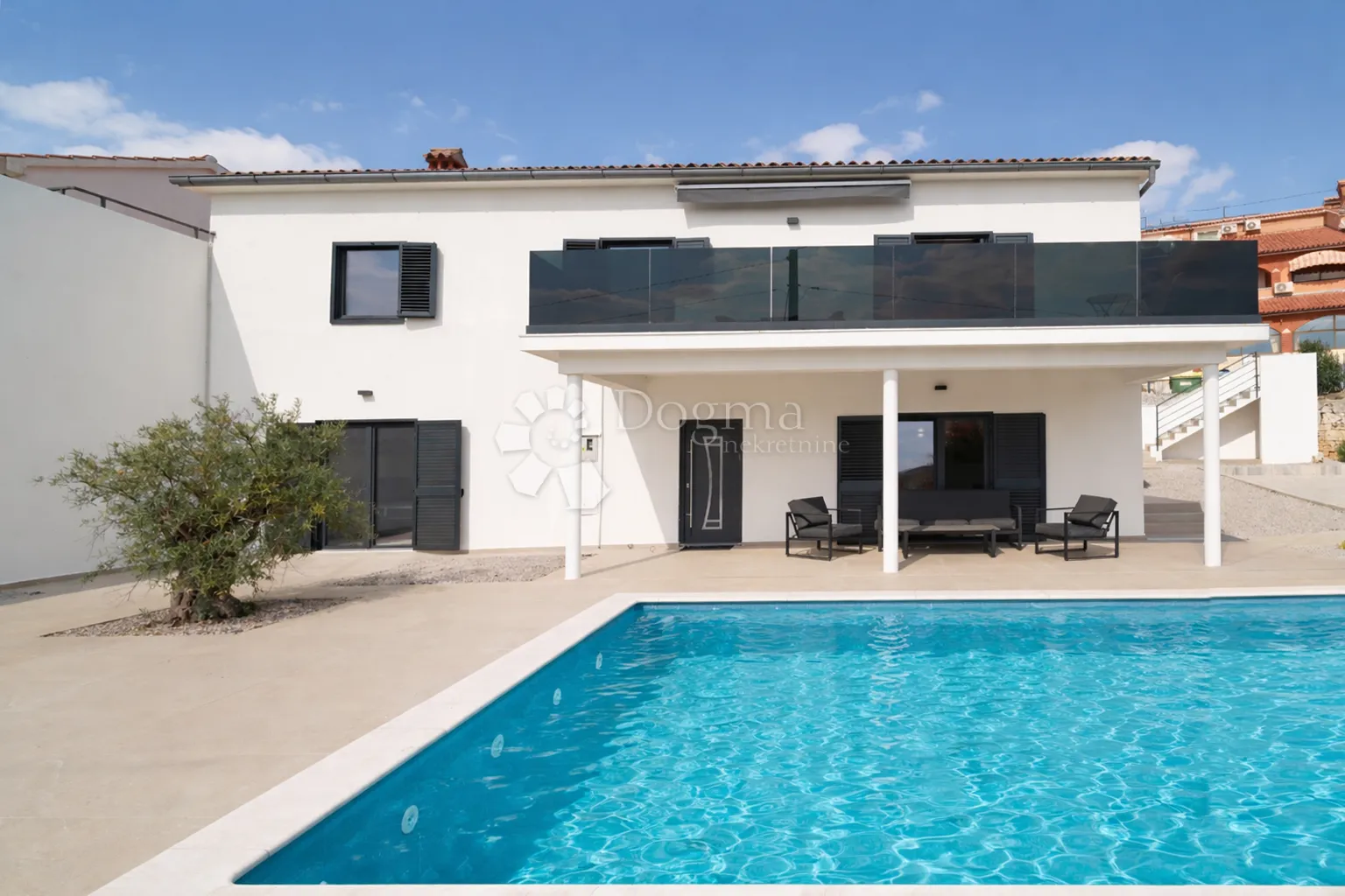 moderna kuća s 2 apartmana- kaštelir - slika 3