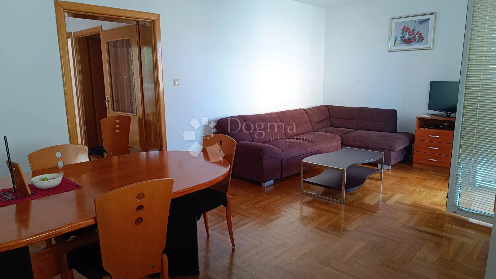 malinska, 61 m2 2s+db, balkon, parking - slika 2