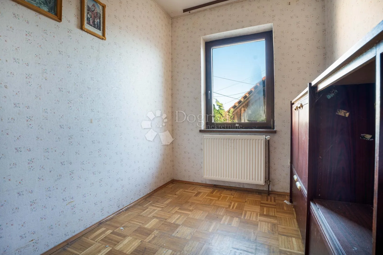 nekretnina s potencijalom za miran život i investiciju - slika 10