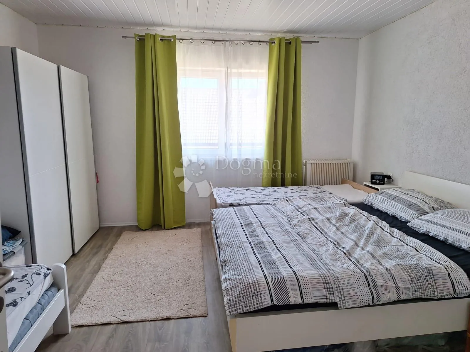 kuća s konobom i dvorištem – vrbovsko - slika 6