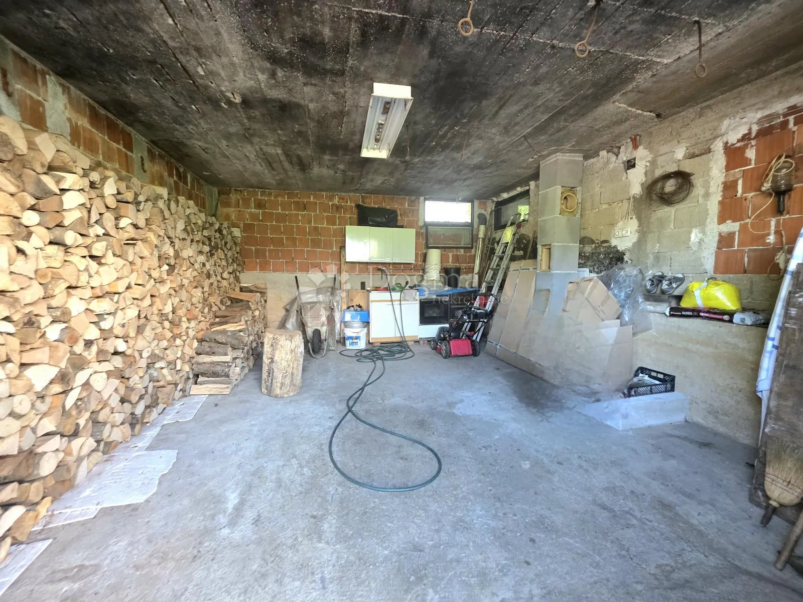 prodaja, kuća, nkp 350m² s okućnicom i terasom, mrežnički brig - slika 29