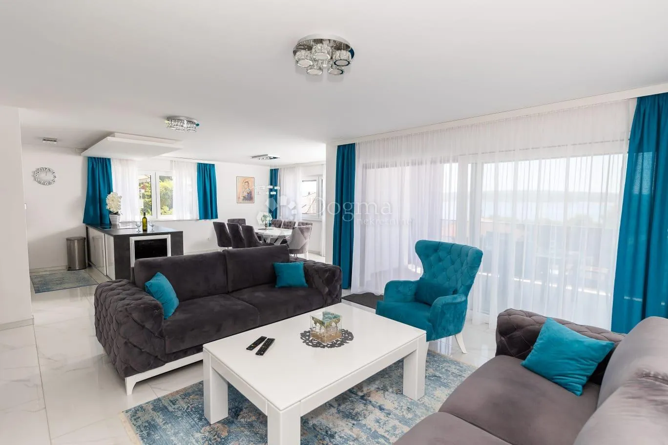 luksuzna novogradnja crikvenica 30m od mora - slika 12