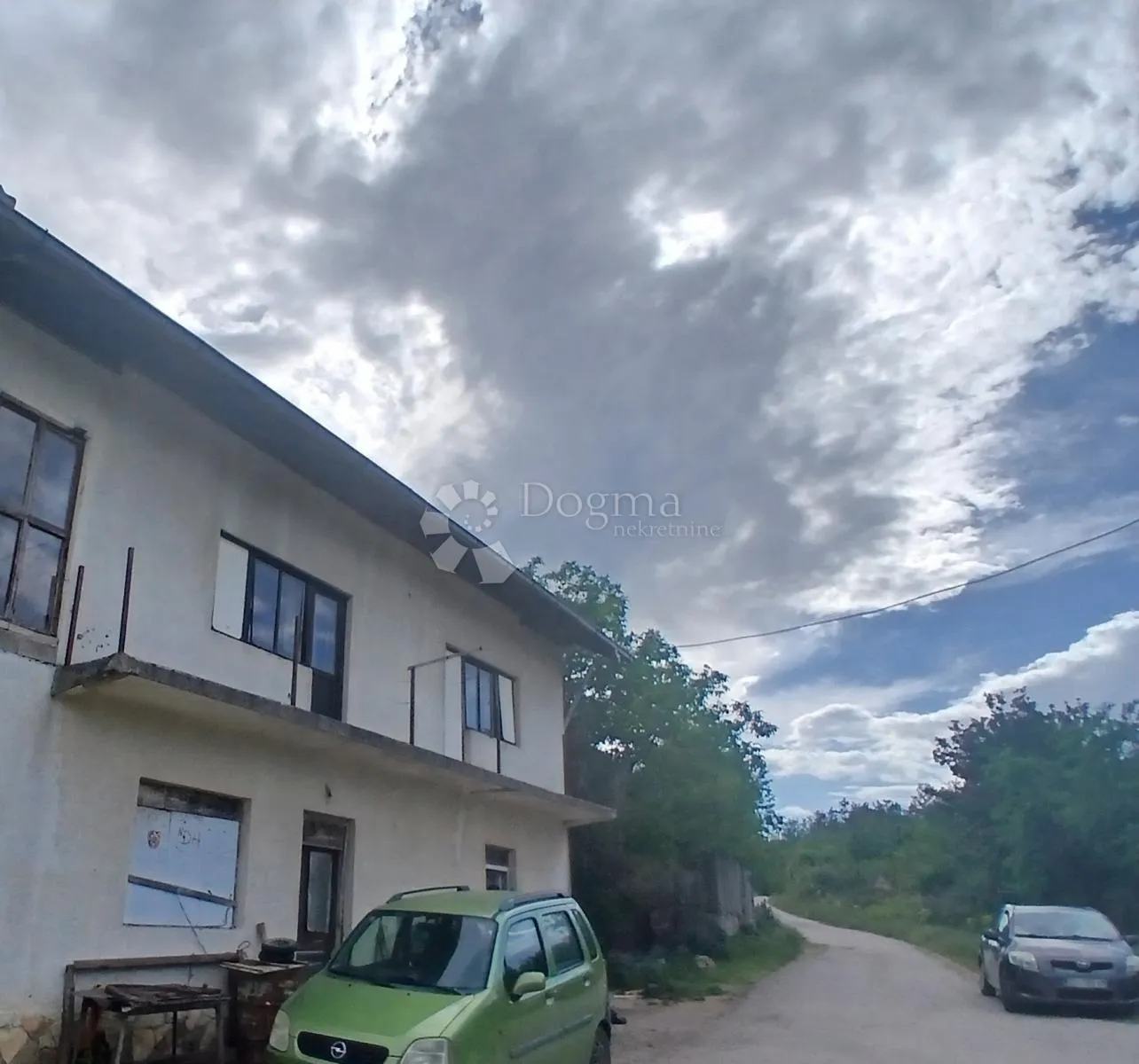 veliko seosko imanje od 6.297 m² kestenovac, donji lapac - slika 2