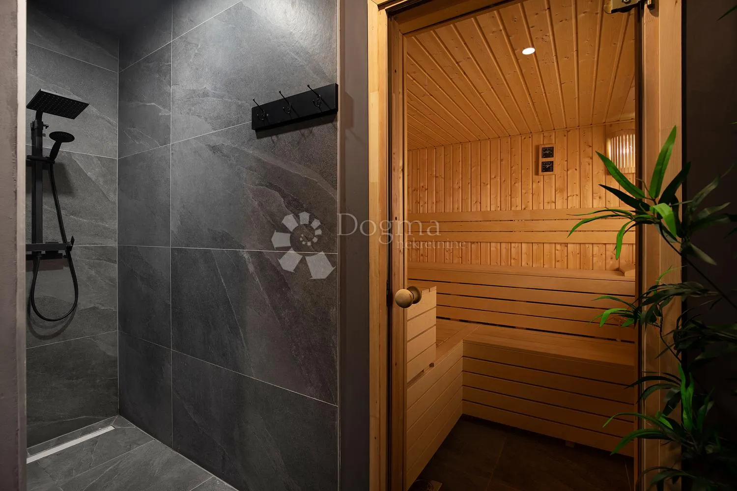 luksuz s infinity bazenom, wellnessom i pogledom na more! - slika 18