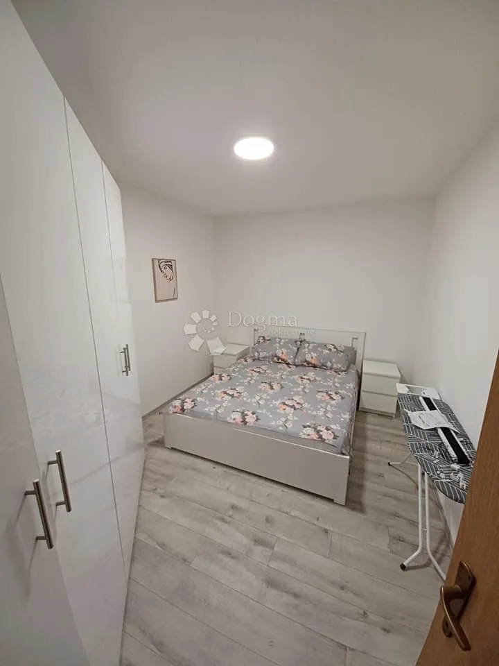 apartman s pogledom na more! - slika 5