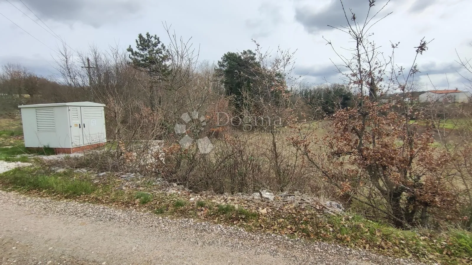 zemljište za više kuća tinjan - slika 10