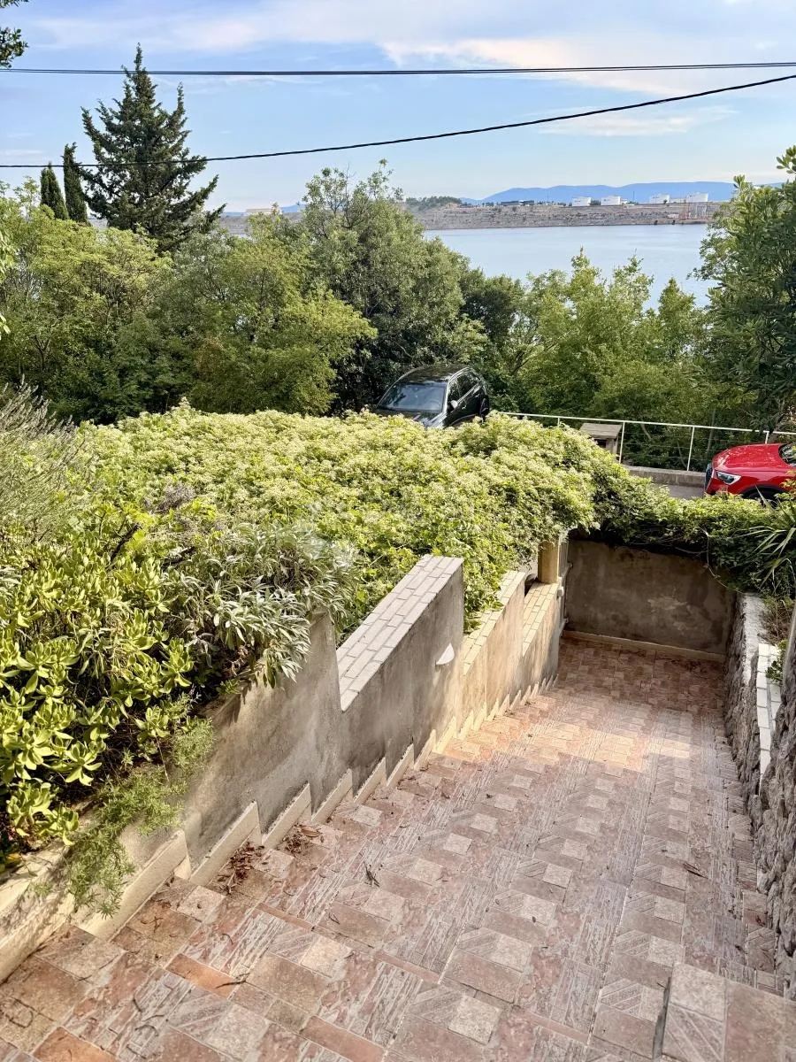 dvojna kuća na izvrsnoj lokaciji, samo 40 m od mora - slika 23