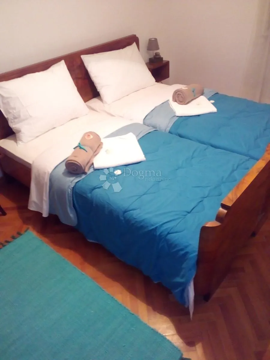 samostojeća kuća s velikom okućnicom – kaštel štafilić - slika 25
