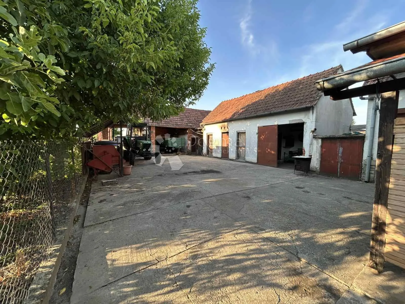 poslovno-stambena kuća s lokalom, novi senkovac - slika 5