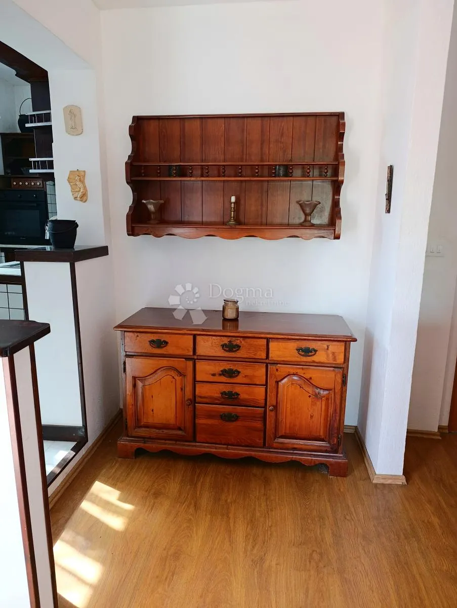 samostojeća kuća 70 m od mora, mastrinka - slika 9