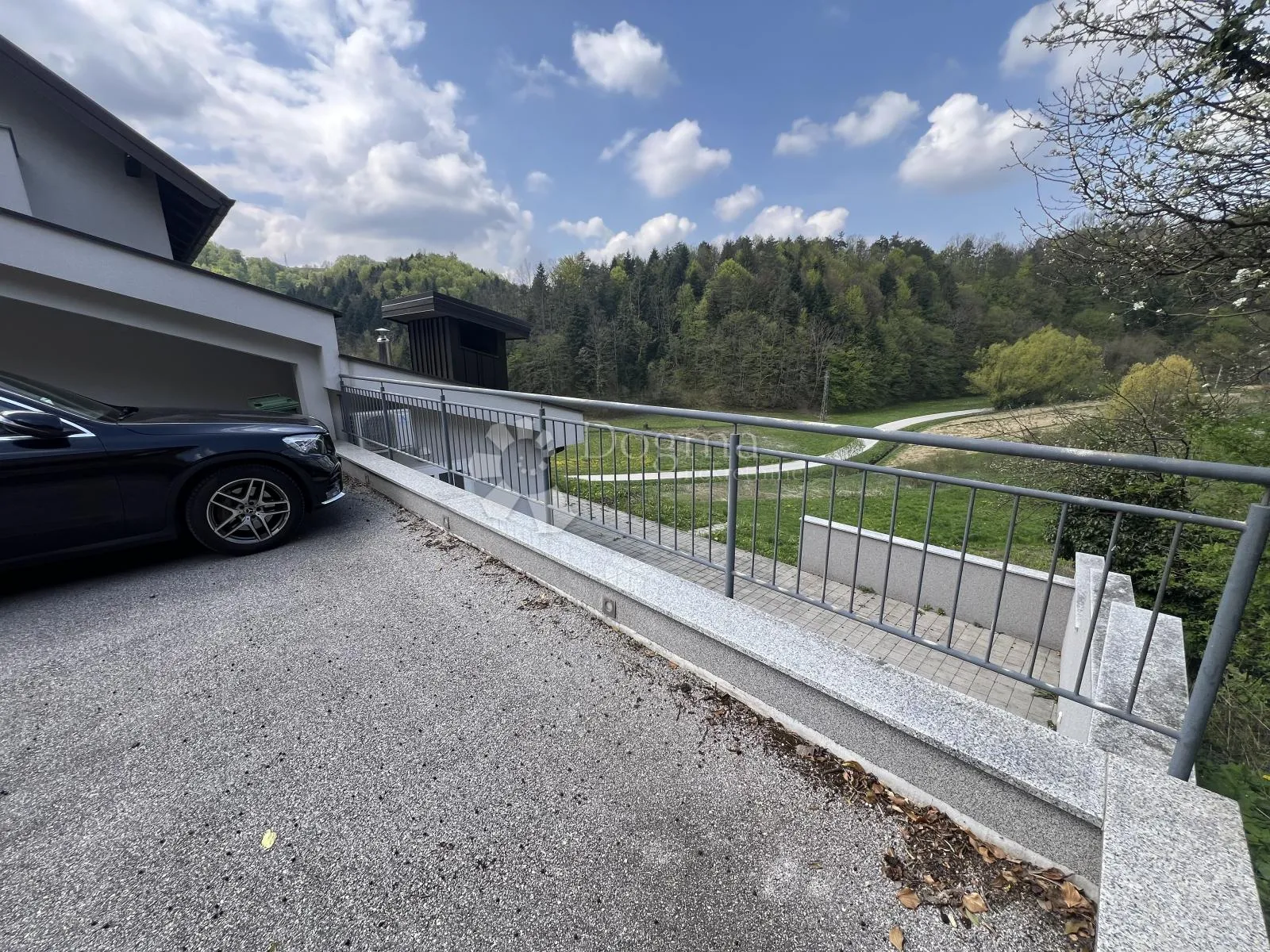 kuća s jacuzzijem i velikom terasom - idealna za odmor ili najam - slika 14