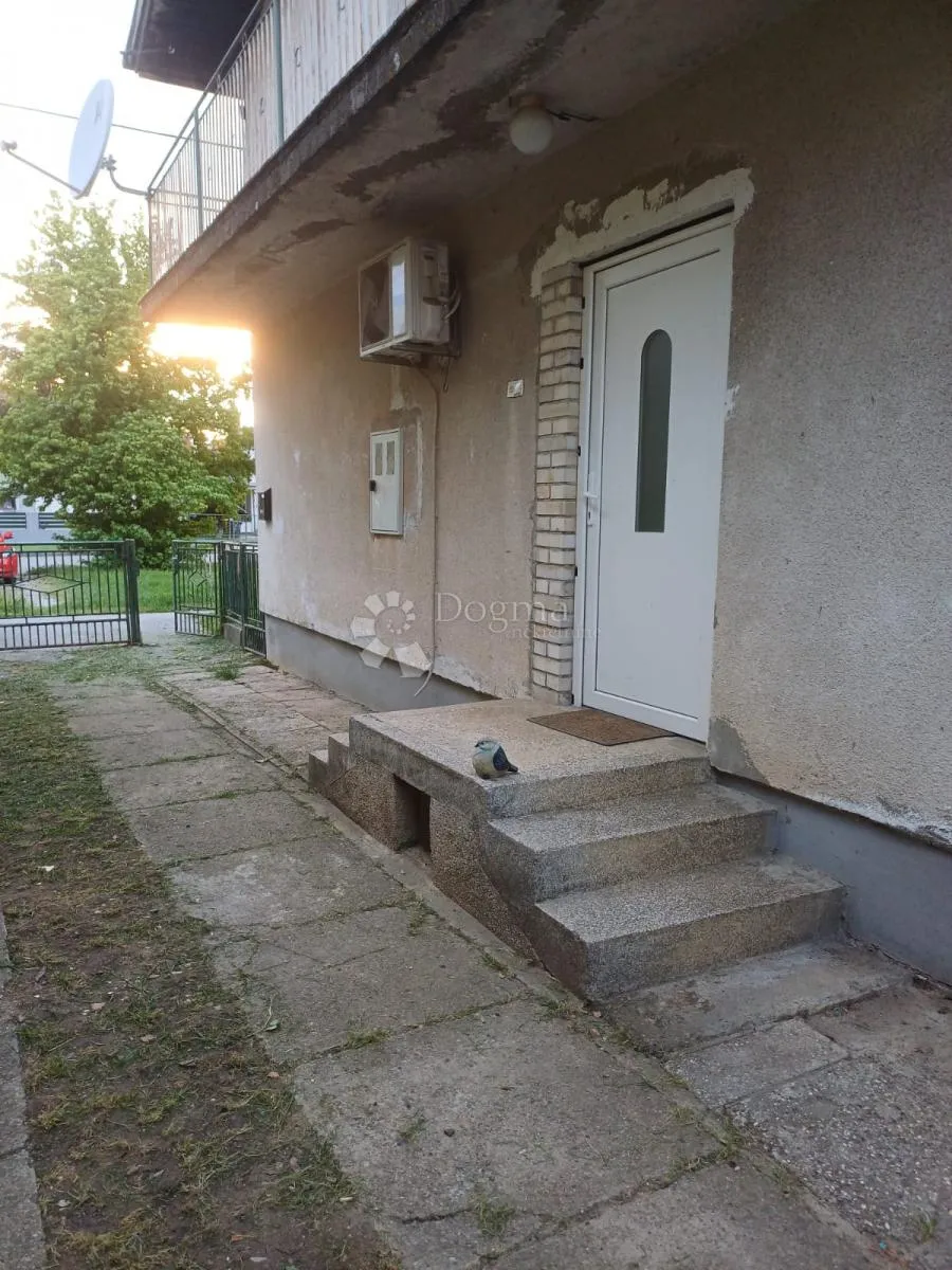 prostrana obiteljska kuća s velikom okućnicom – sisak (zeleni brijeg) - slika 3