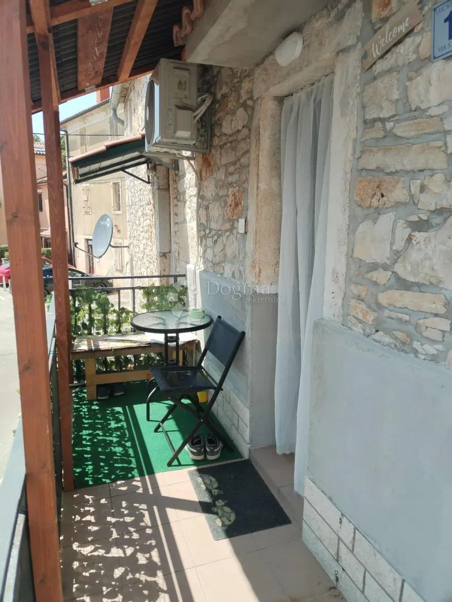 poreč (okolica) - kamena kuća sa 2 stana - slika 2