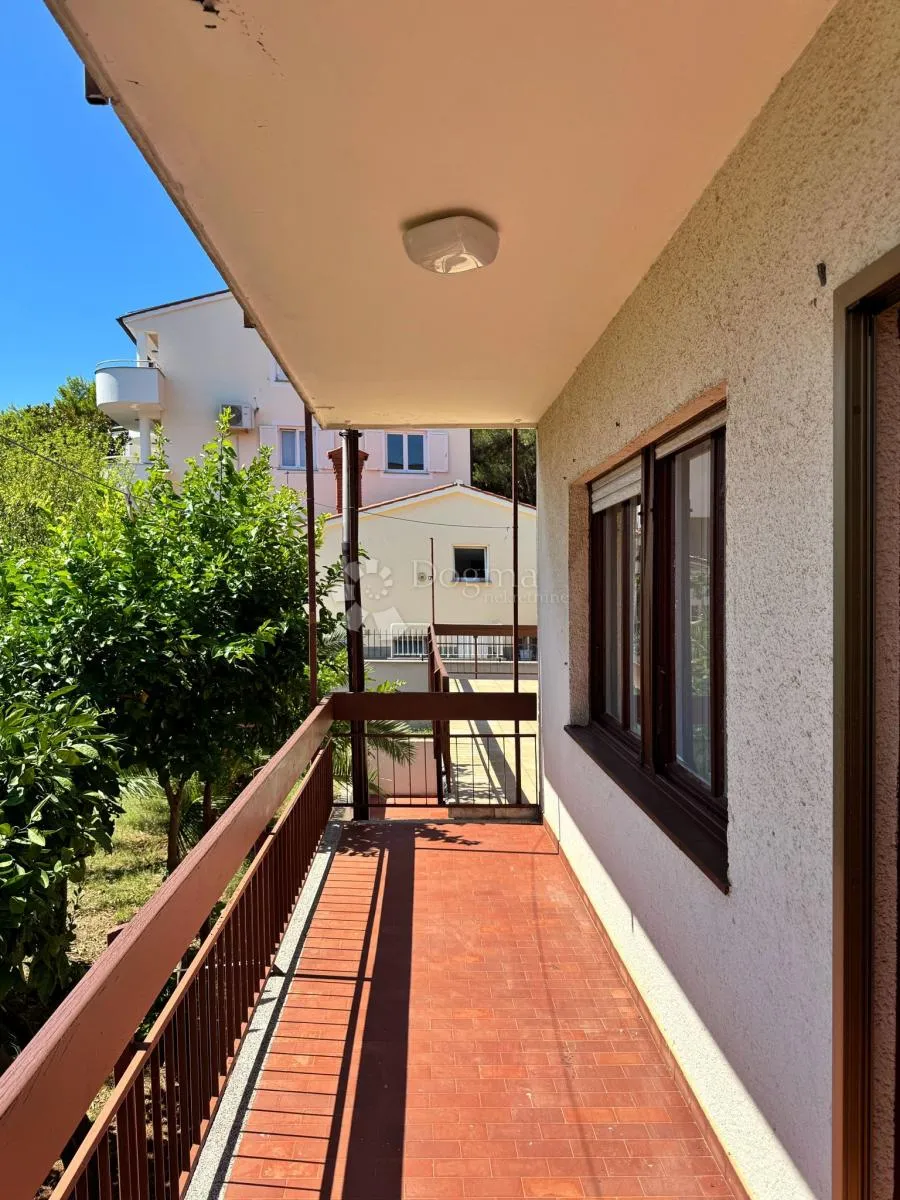 samo u dogmi! stan u urbanoj vili s garažom - 150m od mora - slika 58