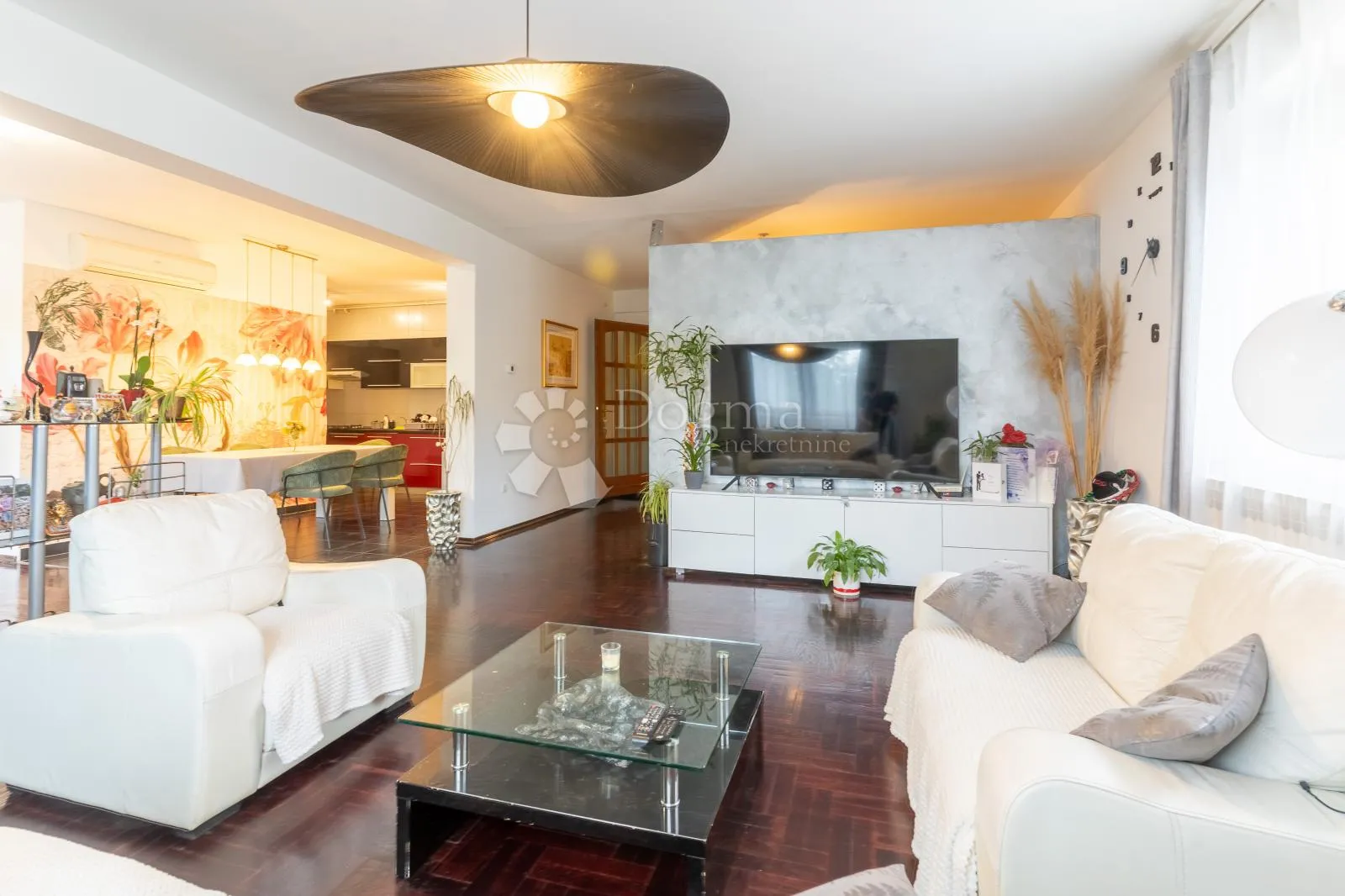 127 m², 4-soban stan s loggiom i parkirnim mjestom, gornji stenjevec - slika 4